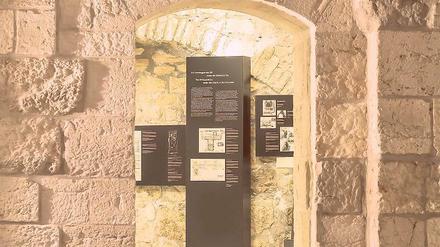Tor zur Vergangenheit. Heute wird an der Jerusalemer Erlöserkirche der archäologische Park „Durch die Zeiten“ eröffnet. Potsdamer FH-Studenten wirkten daran mit.
