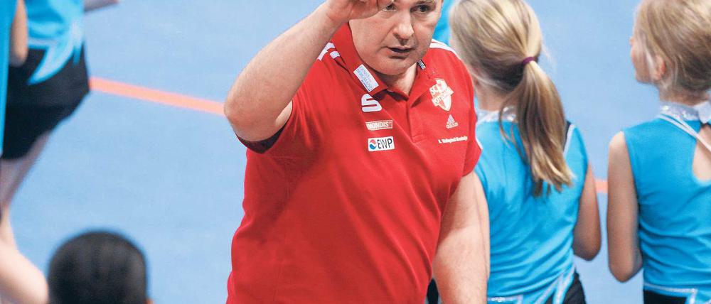 Fordert Steigerung. SC-Trainer Alberto Salomoni hofft auf einen Sieg in Suhl.