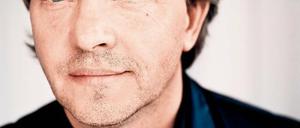 Ein vielseitiger Mann. Olli Dittrich ist Comedian, Kabarettist, Schauspieler, Entertainer, Musiker und Komponist – und jetzt auch Buchautor. „Das wirklich wahre Leben“ heißt das Werk, aus dem er am heutigen Samstag in der Waschhaus-Arena lesen will – vielleicht.