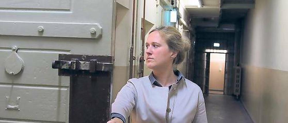 Am authentischen Ort. Über die NS-Geschichte des Gerichts- und Gefängnishauses in der Lindenstraße soll unter anderem in den ehemaligen Zellen informiert werden. Historikerin Annemone Christians hat das Konzept für den Ausstellungsteil erarbeitet.