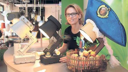 Ideengeberin: Andrea Buttenberg ließ Schreibtischlampen gestalten.