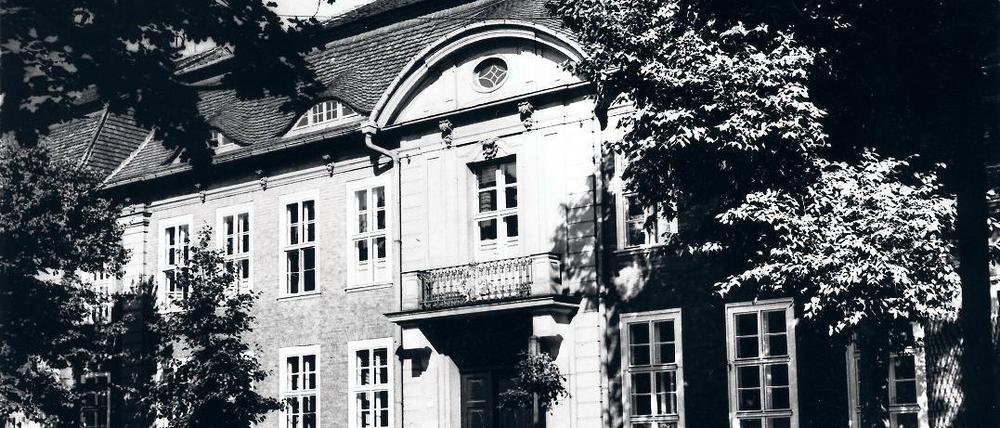 Unrechtsort. So sah die heutige Gedenkstätte in der Lindenstraße 54/55 im Jahr 1937 aus. Hinter den Mauern verurteilte das Erbgesundheitsgericht Tausende Menschen zu Zwangssterilisationen. Auch später vom Volksgerichtshof zum Tode Verurteilte waren hier eingesperrt.