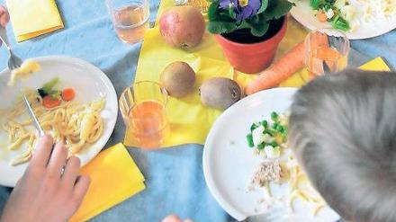 Es ist angerichtet: Nach der Magen-Darm-Epedemie wird in Stahnsdorf erwogen, dem Caterer Sodexo zu kündigen.