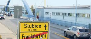 Auf Distanz. Die Grenzen sind offen, doch die Länder sind sich noch fern.