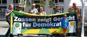 Zu viel der Guten? In Zossen ist ein Streit um den Kampf gegen Rechtsradikalismus entbrannt. Einigen  auch der Stadtspitze  ist das alles zu viel.