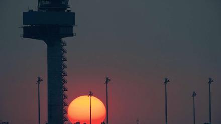 Kein Krach in der Nacht? Die Fluglärmgegner in Berlin und Brandenburg kämpfen für ein striktes Flugverbot in der Zeit zwischen 22 und sechs Uhr.