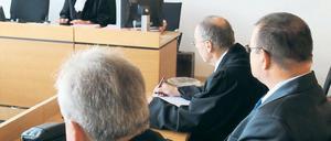 Freispruch: Der Kapitän der „Moca“ (l.) wurde am Dienstag nicht verurteilt.