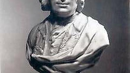Aus Biskuit-Porzellan. Eine Büste des Marquis d’Argens 1774