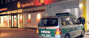 Der gefesselte Wachmann befreite sich und alarmierte die Polizei.