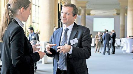 Krisenerklärer: Gordon Bajnai, von April 2009 bis Mai 2010 Ministerpräsident von Ungarn, war einer der bekannten Gäste, die am Donnerstag bei der M100-Medienkonferenz in der Orangerie am Park Sanssouci über die Zukunft Europas diskutierten. Die Stadt unterstützt das Treffen mit 80 000 Euro.