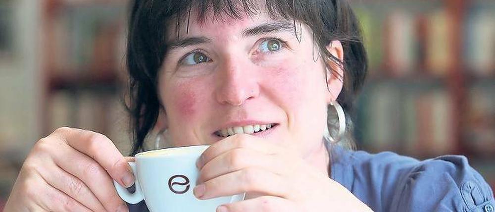 Ihr blutet nicht das Herz, wenn es Unschuldige trifft. Die Schriftstellerin Christine Anlauff.