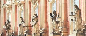 Rätselhaft. Am Freitag wird das Geheimnis der Statuen gelöst.