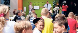 Ausgeschildert. Die Grundschule am Pappelhain nimmt am Pilotprojekt „Inklusive Schule“ teil.