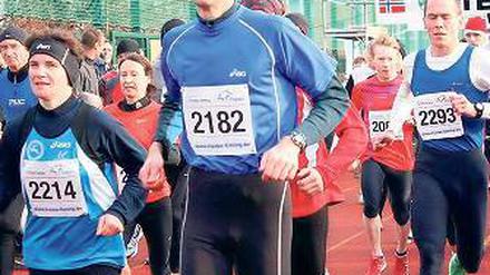 Startschuss. Im vergangenen Winter kamen rund 400 Läufer ins Ziel.