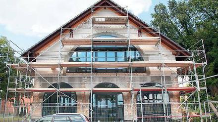 Olympia verpasst. Die Kanu-Scheune lässt bis Oktober auf sich warten.