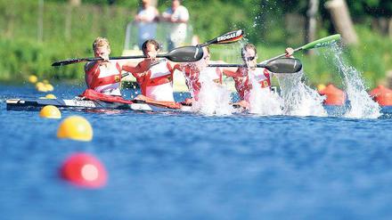 Hoffnungsvoll auf den Dorney Lake. Tim Wieskötter von KC Potsdam will mit dem deutschen Viererkajak über 1000 Meter am Donnerstag möglichst zu einer Medaille paddeln.
