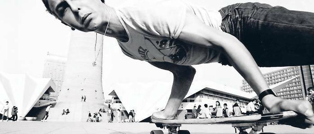 Einzelgängerischer Individualismus. Die Skaterszene war der DDR-Obrigkeit ein Dorn im Auge. Die Skater sahen sich allerdings als unpolitisch.
