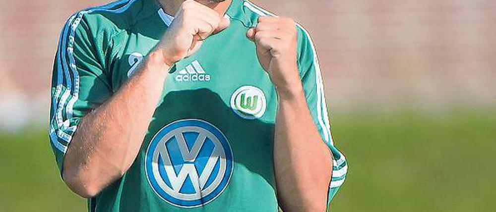 Wieder in grün. Im Mai 2011 ließ er den VfL im Stich, nun ist Diego zurück.