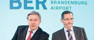 Tiefflieger. Politisch verantwortlich für das BER-Desaster: die Regierungschefs von Berlin und Brandenburg, Klaus Wowereit und Matthias Platzeck (beide SPD).