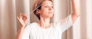 Konzentriert. Dirigentin Judith Kubitz bei der Orchesterprobe.
