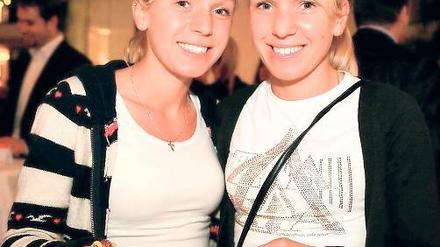 Meisterlich. Elina (links) und Diana Sujew erkämpften den Titel.