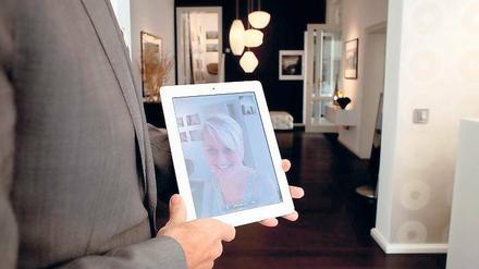 Smart. Der „Web-Concierge“ im Showroom von Thamm & Partner