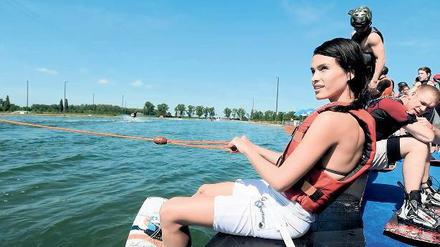 Gut festhalten. Auch Europameisterschaften wurden bereits auf der Großbeerener Wasserski-Anlage ausgetragen.