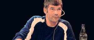 Wenn sonst nichts mehr hilft. Als Radiomoderator hatte es Tommy Wosch zu Kultstatus gebracht. Mit seinem Bühnenprogramm „Homo“ liefert er nur noch pubertäre Plattheiten wie am Fließband.