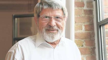 Mit Symbolgehalt. Harald Bretschneider erfand als Landesjugendpfarrer in Sachsen das „Schwerter zu Pflugscharen“-Symbol der kirchlichen Friedensbewegung in der DDR.