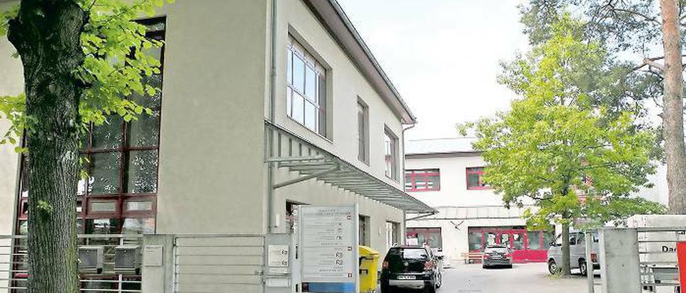 Insolvenzantrag gestellt. Das Ausbildungszentrum des Brandenburger Dachdeckerhandwerks in der Röhrenstraße steht vor einer ungewissen Zukunft.