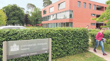 Ungewisse Zukunft. Wie es mit dem Institut für Informatik der Universität weitergeht, wird derzeit an der Hochschule diskutiert.