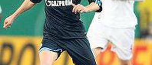 Weiser Transfer. Peer Kluge, 31, kommt vom FC Schalke 04 nach Berlin.