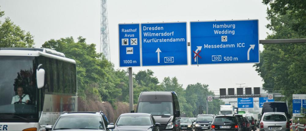 Ab Montag nur noch einspurig stadteinwärts: die Avus.