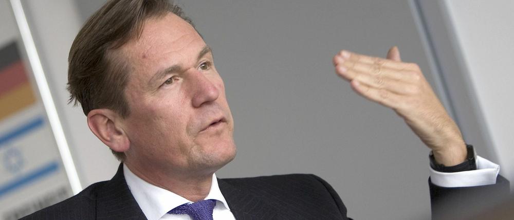 Mathias Döpfner, 49, Vorstandsvorsitzender der Axel Springer AG, lebt mit Frau und drei Söhnen in Potsdam.