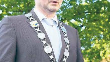 In Amt und Würden: Teltows Bürgermeister Thomas Schmidt.