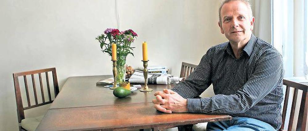 Kein holländisches Blumenstillleben: Hans Blom, geboren im niederländischen Zandvoort, ist seit einem Jahr Gastprofessor für Kulturgeschichte an der Universität Potsdam. Er meint, seine Landsleute hätten ein positiveres Bild der Deutschen als vor 20 Jahren.