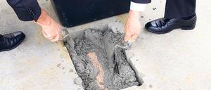 Grundsteinlegung bei der Pro Potsdam. 224 Wohnungen will der städtische Unternehmensverbund noch in diesem Jahr errichten. An der Carl-Christian-Horvath-Straße entstehen 32 Wohnungen in zwei Gebäuden.