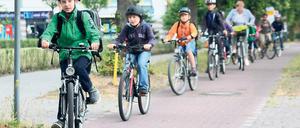 Auf sicheren Wegen: Schüler können in Rehbrücke Radwege nutzen. Zwischen den Ortsteilen fehlt diese Möglichkeit.