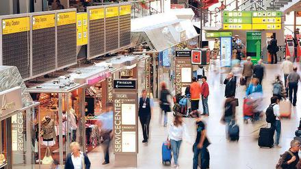 Kein Ladenschluss. Am Flughafen Tegel wird man noch bis März 2013 Geschäfte machen.