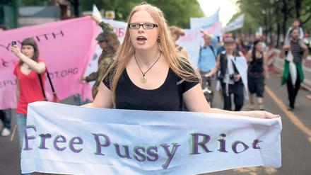 Alphamädchen. Frauen stehen heute ihrem eigenen Geschlecht wesentlich selbstbewusster gegenüber.