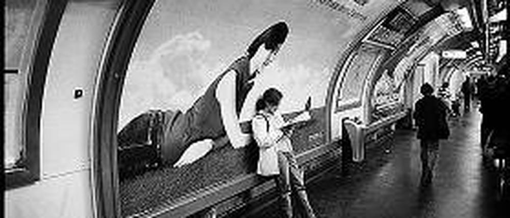 Momentaufnahme: In der Pariser Metro anno 1998.