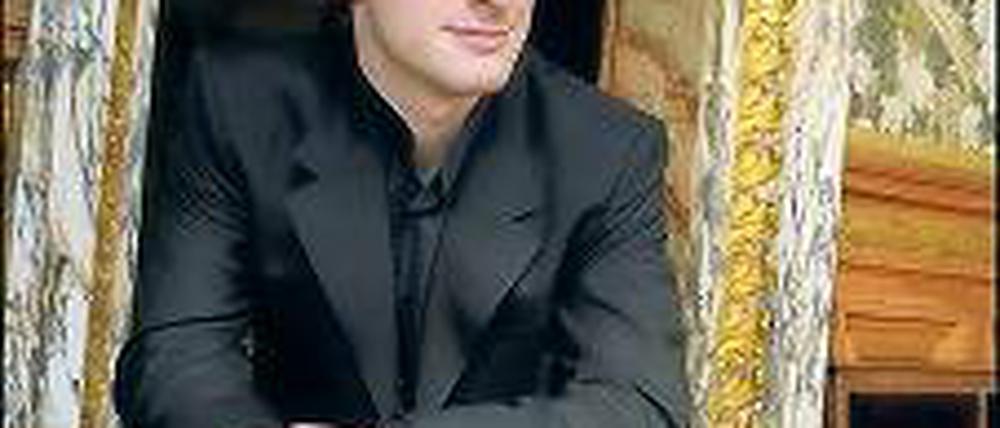 Vielseitig. Jonathan Cohen.