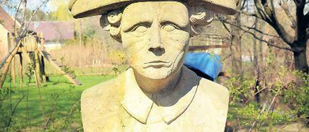 Grimmiger Gast. Eine Büste von Friedrich II. steht auch im Garten des Hotels zur Bleiche in Burg.