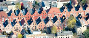 Das Holländische Viertel wird nicht größer – leider. Denn Brandenburgs Landeshauptstadt braucht viel neuen Wohnraum für neue Einwohner. Bereits jetzt sind die Mieten hoch. In 18 Jahren sollen weitere 30 400 Menschen in die Stadt ziehen.