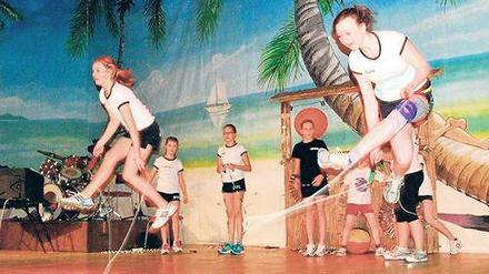 International erfolgreich. Die Beelitzerinnen nahmen an der WM teil und sind Deutscher Meister im Rope Skipping.