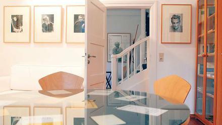 Im Haus des Dichters. Blick in das Peter-Huchel-Haus in Wilhelmshorst.