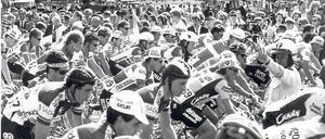 Vor 25 Jahren. Am 2. Juni 1987 startete die Tour de France in Berlin – aus Anlass der 750-Jahr-Feiern der damals noch geteilten Stadt. Einen zweiten Startschuss für das legendäre Radrennen soll es an der Spree vorerst nicht geben.