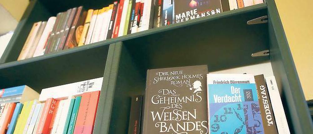 Auf Spurensuche. MMZ-Forscher untersuchen, welche Rolle Juden im Kriminalroman spielen. Dürrenmatts „Der Verdacht“ gilt als einer der ersten Krimis, in dem jüdische Personen auftauchen.