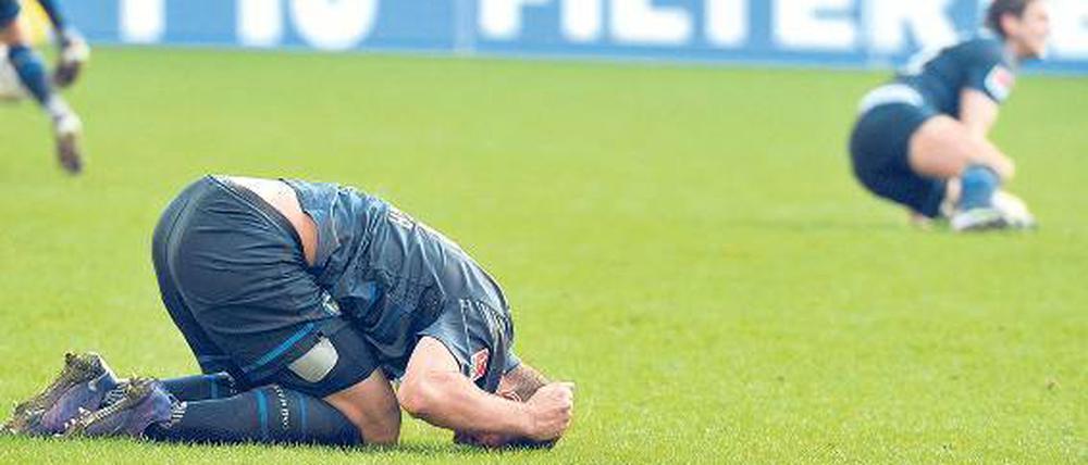 Verstecken geht nicht. Pierre-Michel Lasogga und seine Mitspieler von Hertha bäumten sich in Augsburg zu selten auf.