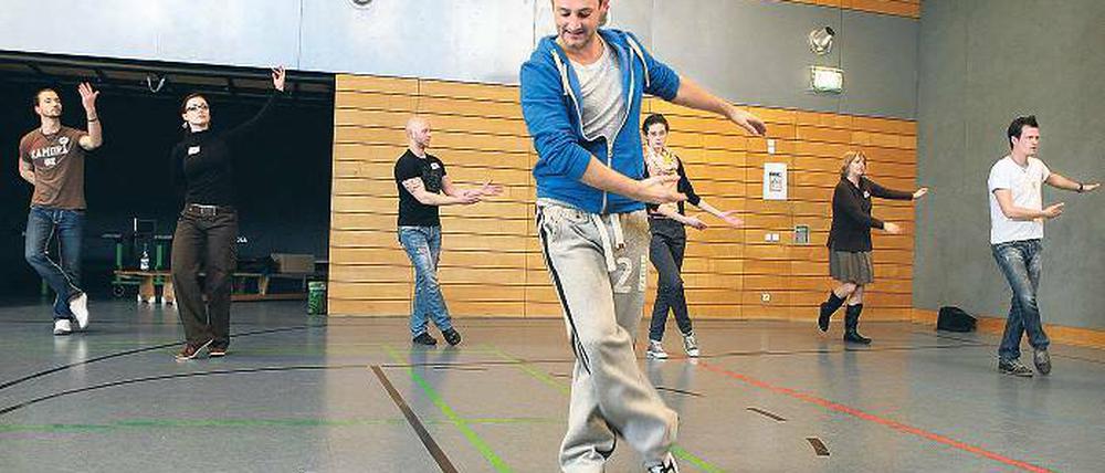 Wie im 18. Jahrhundert: Tanzschritte für das Friedrich-Musical.